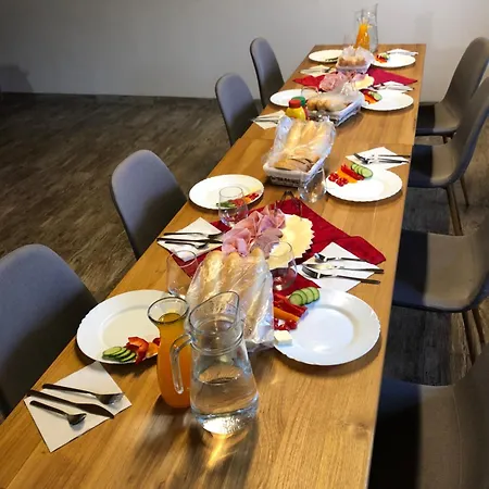 Buda U Kramaru - Robin Πανσιόν